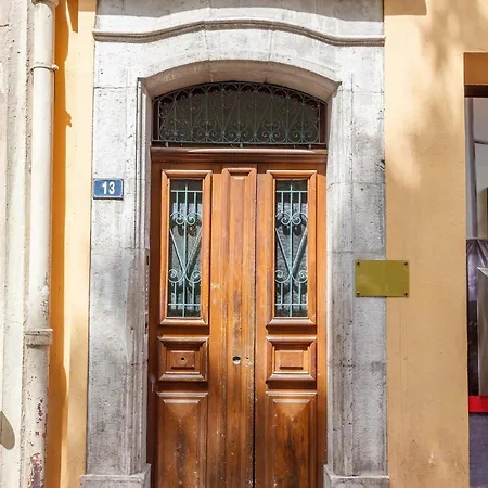 Apartman Confortable Et Agreable T3 En Plein Centre *